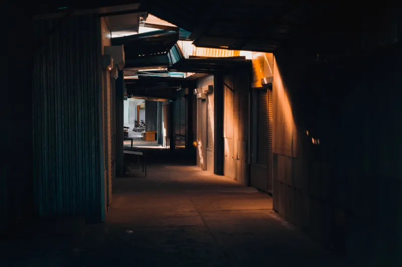 Ghost Mall Hunting: How Collectors Are Cleaning Up in America's Dying Shopping Centers